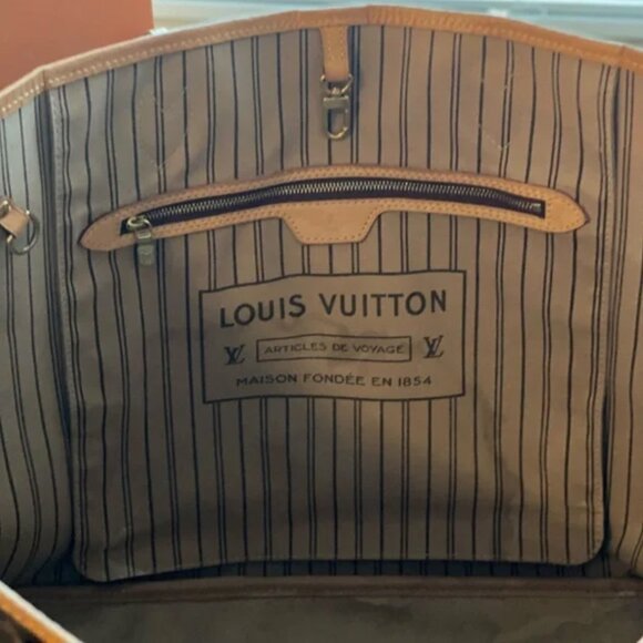 Louis Vuitton Neverfull GM - Picture 12 of 16